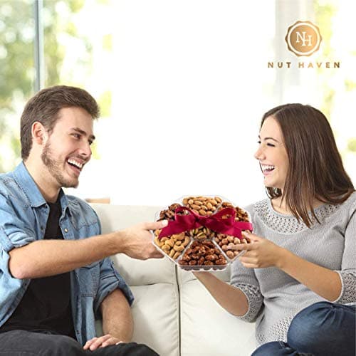 Holiday Christmas Nuts Gift Basket - Assortment of Sweet & Roasted Salted Gourmet Nuts - Assorted Food Gift Box for Christmas, Holiday, Family, Sympathy, Men & Women.