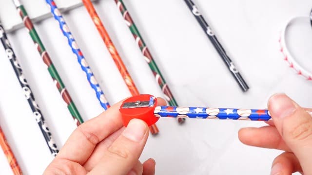 Sabary 48 Pcs Sports Pencils Silicone Bracelets Set Soccer Football Basketball Baseball Wooden Pencil Rubber Wristbands for Birthday Gifts Sports Party Favors(Multi Balls)