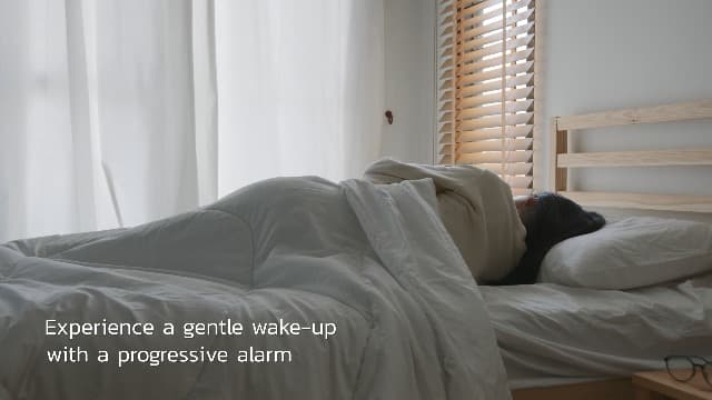 Housbay Wooden Sound Machine Alarm Clock for Bedrooms - Gentle Wake-Up with Birdsong, White Noise for Sleeping, Small Digital Clock for Phone-Free Routine