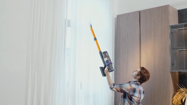 Cordless Vacuum Cleaner, 50KPA Powerful Suction, 70Min Runtime Vacuum Cleaners for Home, Self-Standing Stick Vacuum with Charging Dock Station,Anti-Tangle Brush for Home Pet Hair/Carpet/Hardwood Floor