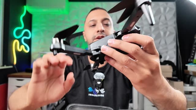 Drones with Camera for Adults 4K 1080P, Mini Drone with Camera, Altitude Hold, One Key Take Off/Landing, Headless Mode, 3D Flip, 3 Speed Mode, Foldable Remote Control Drone with 2 Batteries for Beginners