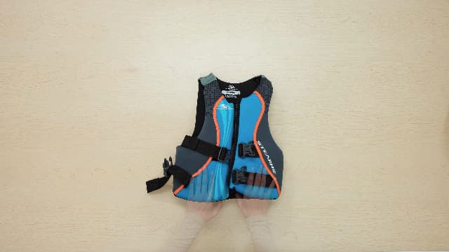 Stearns Kids Hydroprene Life Vest, USCG Approved Type III Life Vest for Kids Weighing 50-90lbs, Great for Pool, Beach, Boat, & More
