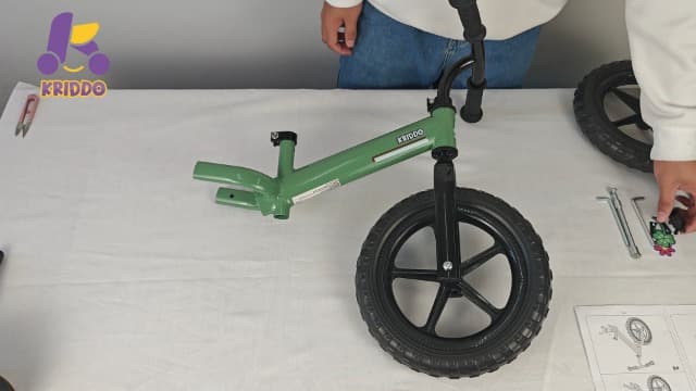 KRIDDO Toddler Balance Bike 2 Year Old, Kids Balance Bike for 2-5 Years Old, Dual Bearing for Smoother Riding, Adorable Plate, Adjustable Seat and Handlebar, Toddler Bike Gifts Age 2-3, Green