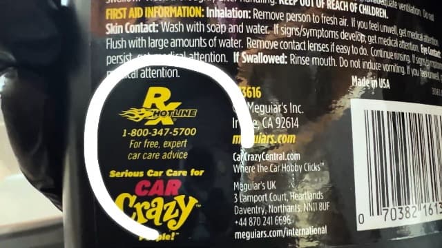 Meguiar's Gold Class Carnauba Plus Premium Liquid Wax Kit, Car Detailing Kit with a Pure Carnauba Wax Blend and a Foam Applicator Pad for Keeping Glossy Paint Protected Like a Pro, 16 Oz Bottle