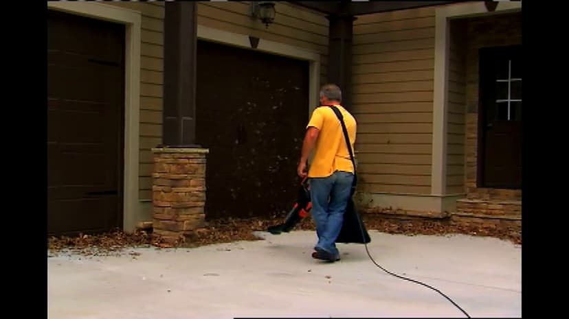 WORX WG505 Trivac 12 Amp 3-in-1 Electric Leaf Blower/Leaf Vacuum/Mulcher, Metal Impeller for Fine Mulching