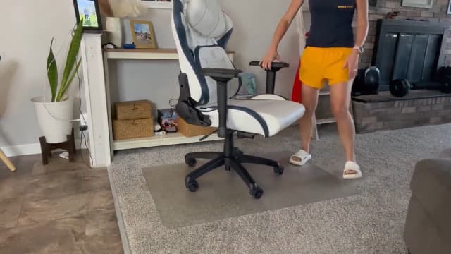 Kuyal Office Chair Mat for Carpet, 32x48 Clear Heavy Duty Computer Chair Mat, Under Desk Protector Carpeted Floors Mat, Easy Chair Movement,Ship Flat