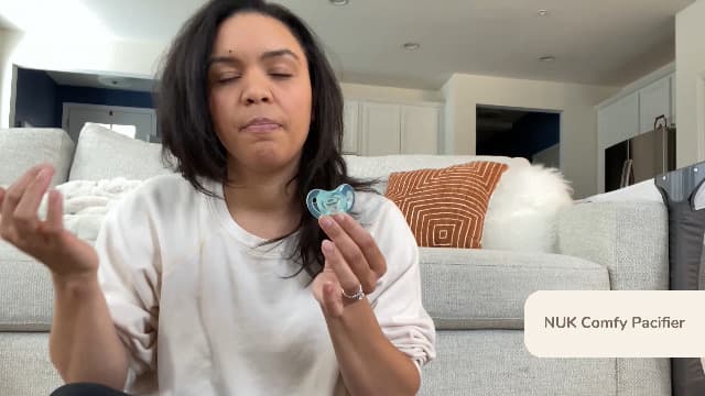 NUK Timeless Comfy Pacifier | 100% Silicone, One-Piece Design | BPA-Free, Gentle on Baby’s Skin | 5-Pack, for 0-6M