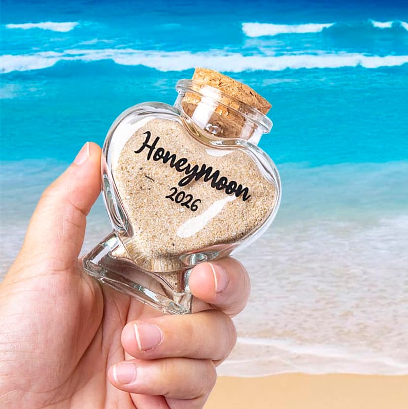 Honeymoon Sand Keepsake Jar 2026，Bridal Shower, Wedding, Engagement, Honeymoon, Travel Gift for Couples, Newlywed, Fiance(Gift Box Includes) - 40ml Heart Shape Glass