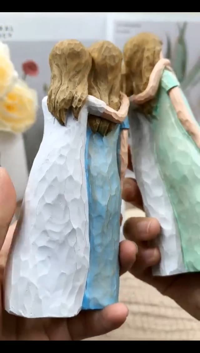 Birthday Gifts for Mom,Mother of The Bride Gift,Christmas Mothers Day,Mother Daughter Statue Mom Birthday Gifts from Daughter,Gifts for Mom Hand-Painted Figurines B0D9QCPWTW