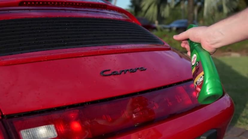 Turtle Wax 50834 1-Step Wax and Dry, Quick and Easiest Step to High Shine, for Cars, Trucks, Motorcycles and RVs, 26 oz. Double Pack with Microfiber Towel