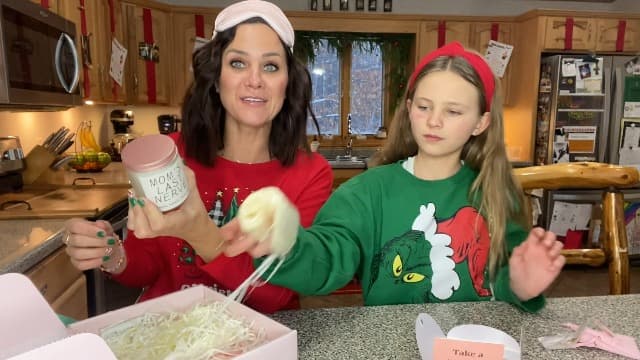 Gifts for Mom from Daughter – Girl Mom Gift Box for Women – Relaxing Self Care Present to Make Mama Feel Loved and Appreciated