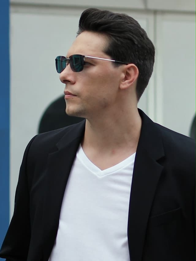 CAXMAN Polarized Clip On Sunglasses Over Prescription Glasses Men Women Compact Fit Non-Flip Up