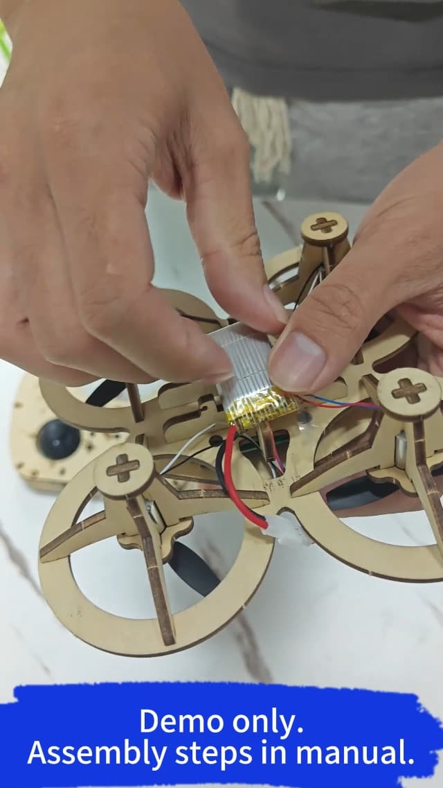 DIY Wooden Drone Model Kit,DIY Wooden RC DroneKit,WoodenBuilding Blocks Flying Toys Assembled Kit,Remote Control Aircraft Training RC DroneQuadcopter,Beginner-Friendly Mini Drone
