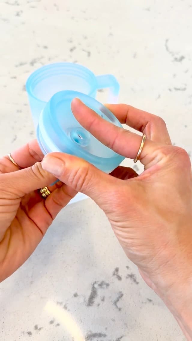 BPA-free silicone straw helps reduce spills while little ones build confidence with independent sipping Infantino My 1st Tumbler Straw Cup with Handle, 9oz, Lilac B0DF3L6CQ1