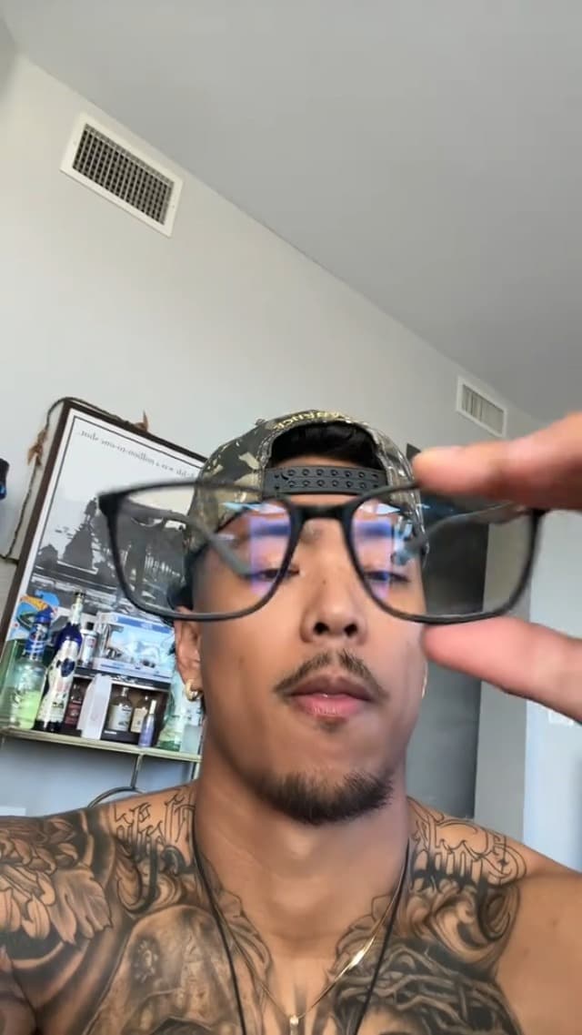 BLUEMOKY Blue Light Reading Glasses for Men，Sport Square Frame Readers, Anti Glare Computer Glasses