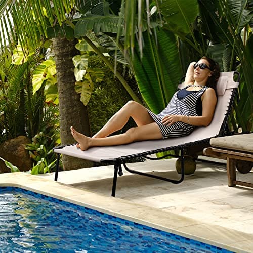 VILLEY Oversized Chaise Lounge Chair, Heavy-Duty Folding Outdoor Lounge Chair with 5 Adjustable Positions, Portable Trifold Beach Lounger for Patio, Beach, Lawn, Backyard, Camping – Beige