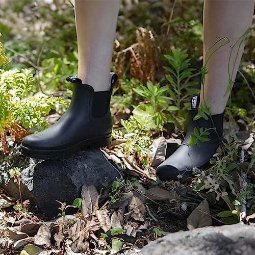 HISEA Women's Short Rain Boots Fashion Waterproof Chelsea Boots Ankle Garden Shoes for Ladies Non Slip Outdoor Work Booties Lightweight Rubber Rainboots with Comfort Insole