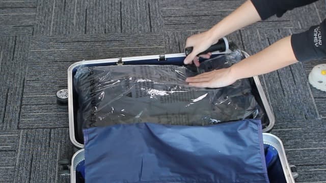 SUOCO Travel Vacuum Bags with Portable Electric Pump, 12 Combo (4L/4M/4S) Compression Packing Seal Cubes for Clothing Suitcase Luggage Organizer, Space Saver Clothes Storage Bags