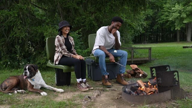 Step2 Foldable Adult Flip Seat, Portable Outdoor Chair for Poolside, Tailgating, Camping, Picnic Chair, Provides Back Support When Sitting on Ground, White