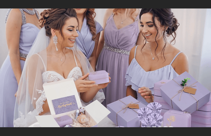 Set of 6, includes jewelry boxes, glass cups, scrunchies, knot bracelets, hand cream, lip balm and proposal cards Teenyyou 60 Pcs Bridesmaid Proposal Gift Box Set for Wedding Party,White B0FBWY1R2J