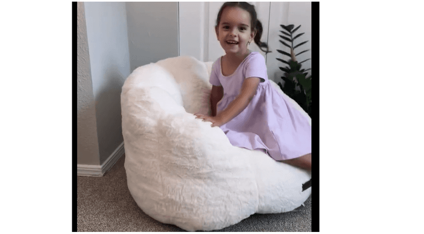 MAXYOYO Kids Bean Bag Chair, Floral Shaped Bean Bag Sofa, Plush Faux Fur Toddler Couch with Petal Backrest for Boys Girls, Stuffed Cozy Sofa for Nursery, Bedroom, Pink