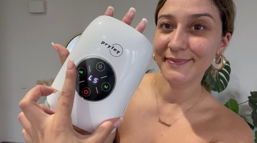 Hand Massager, 9 Modes 9 Intensities Hand Massage, Cordless Hand Massager for Arthritis and Carpal Tunnel, Gift for Christmas Men Women Parents Relaxation at Office,White