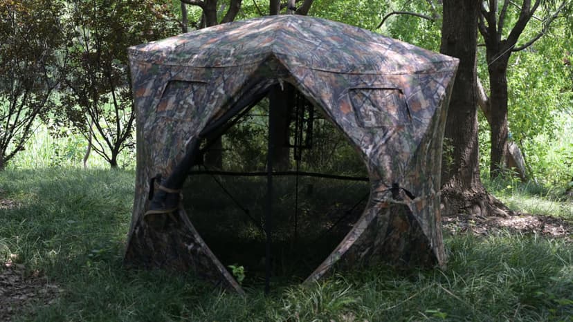 Hunting Blind - 2-3 Person & 3-4 Person 360 Degree See Through Ground Blinds for Hunting Deer and Turkey, Pop Up Deer Blind with Diamond-Shaped Door, Mud Flap, Portable Carry Bag