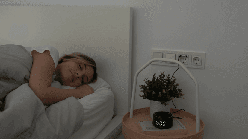 Dreamegg Sound Machine for Sleep - D1 Nova White Noise Sound Machine for Baby Adult with Alarm Clock, Soothing Sounds, Dimmable, White Noise Alarm Clocks for Bedrooms Heavy Sleepers Travel, Black