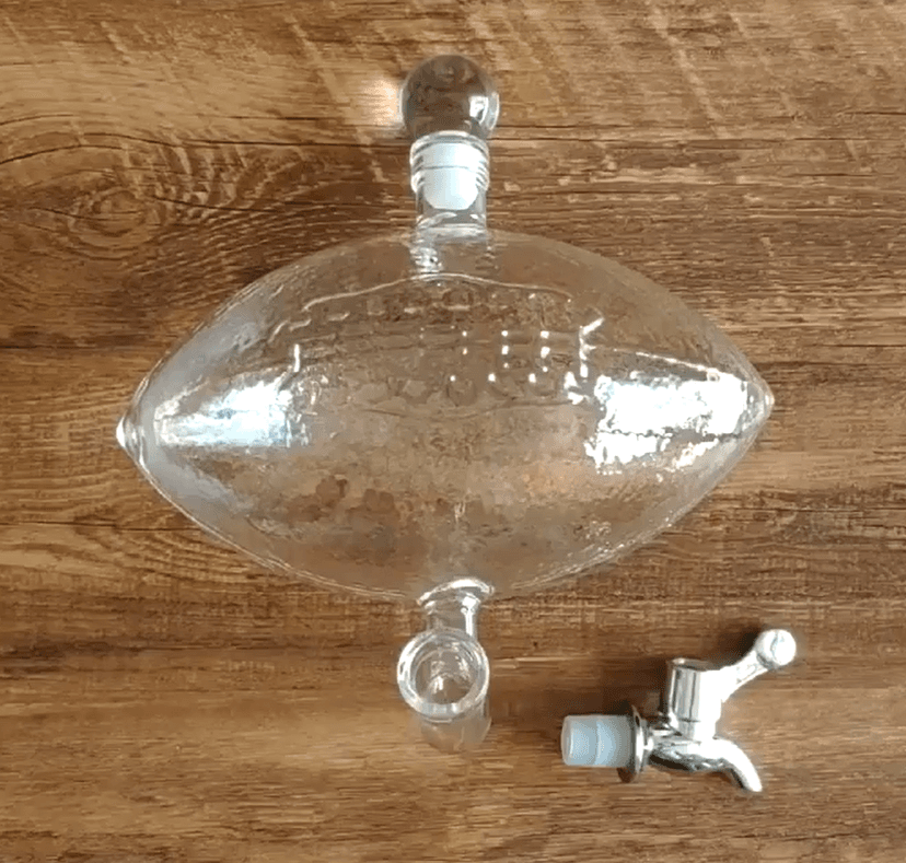 Football Whiskey Decanter Set with Glasses Spout Football Chiller,47oz Whiskey Decanter Sets for Men,Tequila Liquor Decanters for Alcohol Bourbon Gifts for Men Gifts for Dad Boyfriend Him Husband