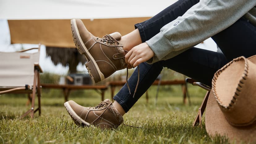 ANJOUFEMME Casual Winter Hiking Boots For Women - Womens Outdoor Snow Ankle Boots Waterproof Lightweight Lace up Fur Lined Walking Hiking Shoes