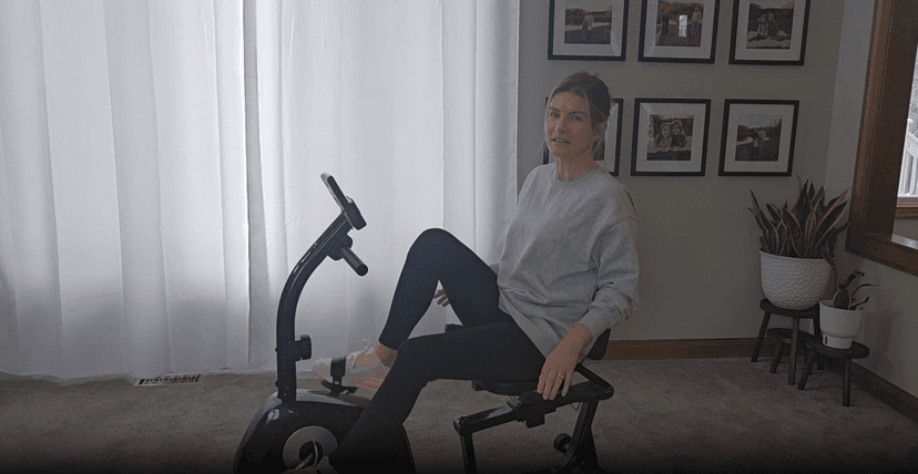 Recumbent Exercise Bike, Magnetic Staionary Bikes for Home with 16-level Resistance & Adjustable Seat, Staionary Bike for Seniors Adults, 330 LBS & LCD Monitor