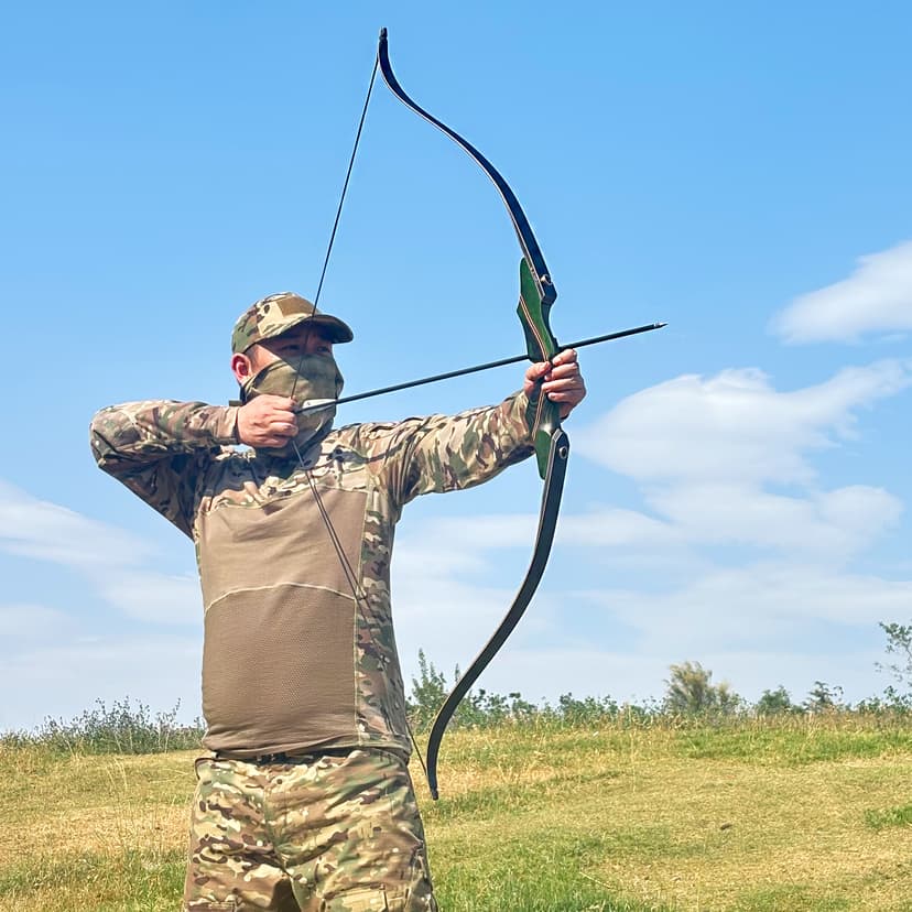 Archery 60" Recurve Bow and Arrow Set for Adults, 30-50lbs Right Hand Wooden Hunting Bow for Outdoor, Hunting and Practice, Standard Target Archery Beginner Recurve Bow and Arrows Kit