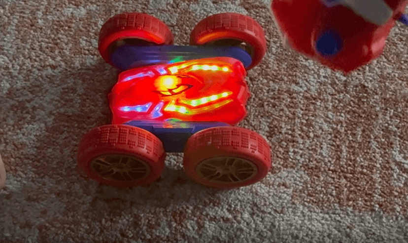 360°Flip Remote Control Car Toys for 3-12 Boy Toys, 4WD RC Cars Double-Sided with Glowing Hero Eyes & Legs, 2.4GHz Drift RC Stunt Race Car, Christmas Birthday Gifts for Boys Age 3 4 5 6 7 8 9 10 11 12