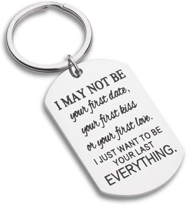 Valentines Day Gifts for Him Her, Couple Keychain Anniversary Birthday Gifts for Women Men Boyfriend Girlfriend Couples Gift Keyring for Women Men Valentines Birthday Wedding Gifts for Husband Wife