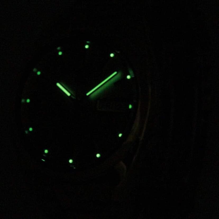 SEIKO Automatic Watch for Men 5-7S Collection - with Day/Date Calendar, Luminous Hands, Stainless Steel Case & Bracelet