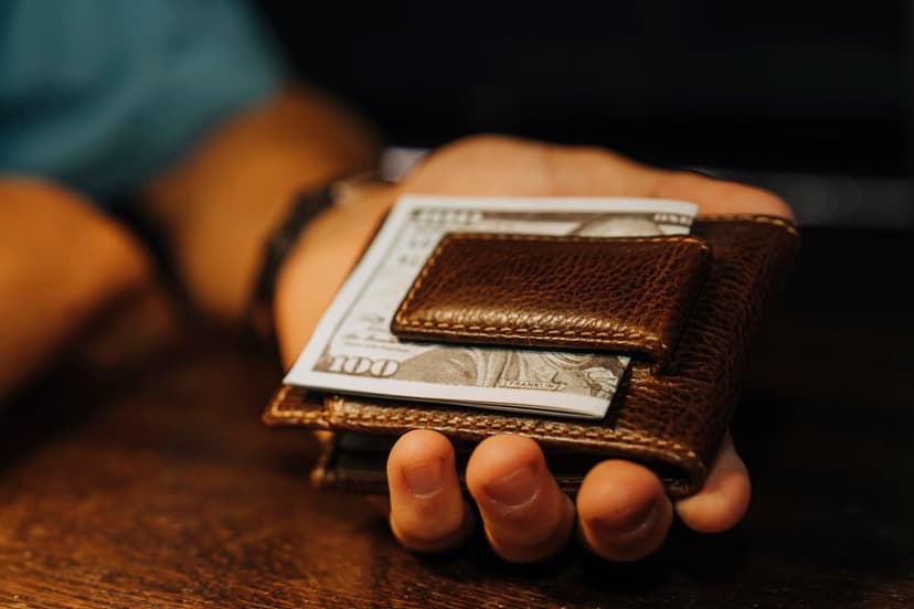 House of Jack Co. Ivor Bifold Money Clip Wallet for Men, Slim Front Pocket Wallet with Strong Magnetic Clip, Exterior ID Window, Full Grain Cowhide, Brown