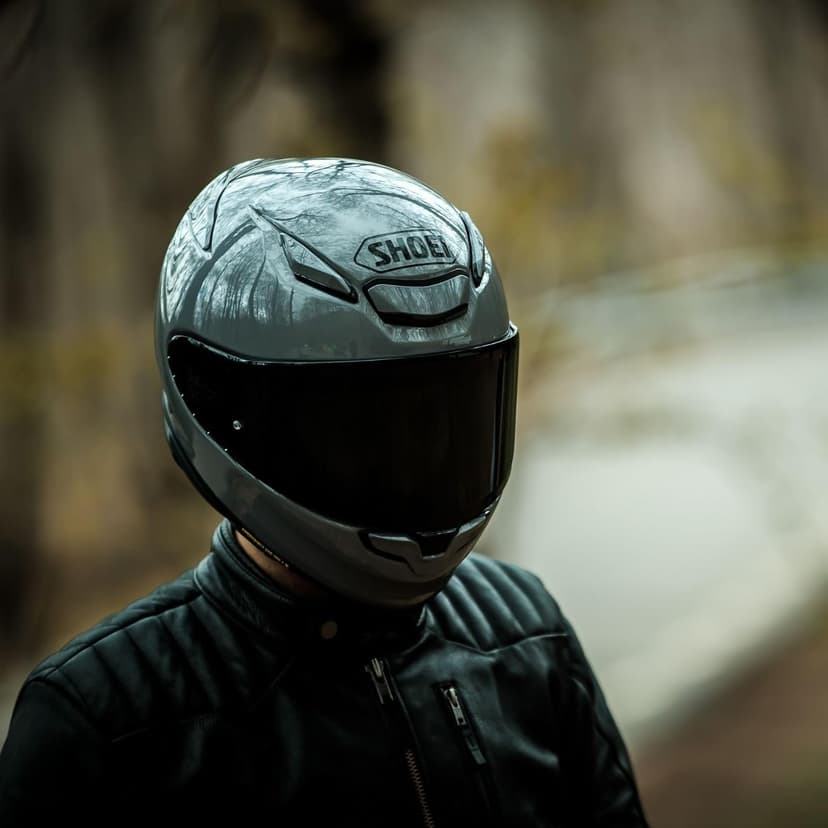 Shoei RF-1400 Full Face Motorcycle Helmet