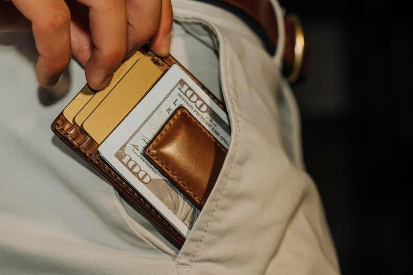 House of Jack Co. Carryall Slim Money Clip Wallet for Men, Strong Magnetic Clip, Front Pocket Wallet Card Holder With Gift Box, Full Grain Cowhide Leather,Tan