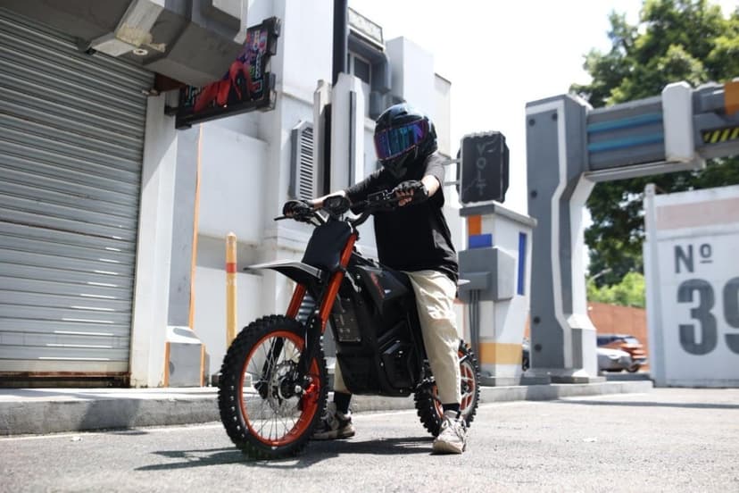 Malzahar Electric Dirt Bike for Teens Adults, 3500W, 40MPH & 60 Miles Electric Motorcycle, 48V/23.4AH Removable Battery, Hydraulic Brakes & Full Suspension, Mountain Off-Road E Dirt Bike for Age 13+