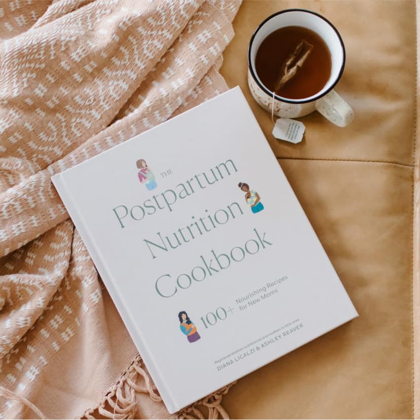 The Postpartum Nutrition Cookbook: Postpartum Gifts for Mom (Pregnancy Gifts for Expecting Mom) 1958803960