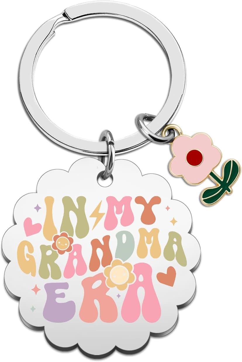New Grandma Gifts First Time Grandma Gift for Grandmas Keychain Best Grandmas Gift Ideas Grandmother Keepsake Jewelry Gifts for New Baby Christmas Birthday Present for Her