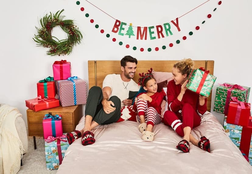 Dearfoams Women's Mama Bear Matching Family Gifts for Mom Clog