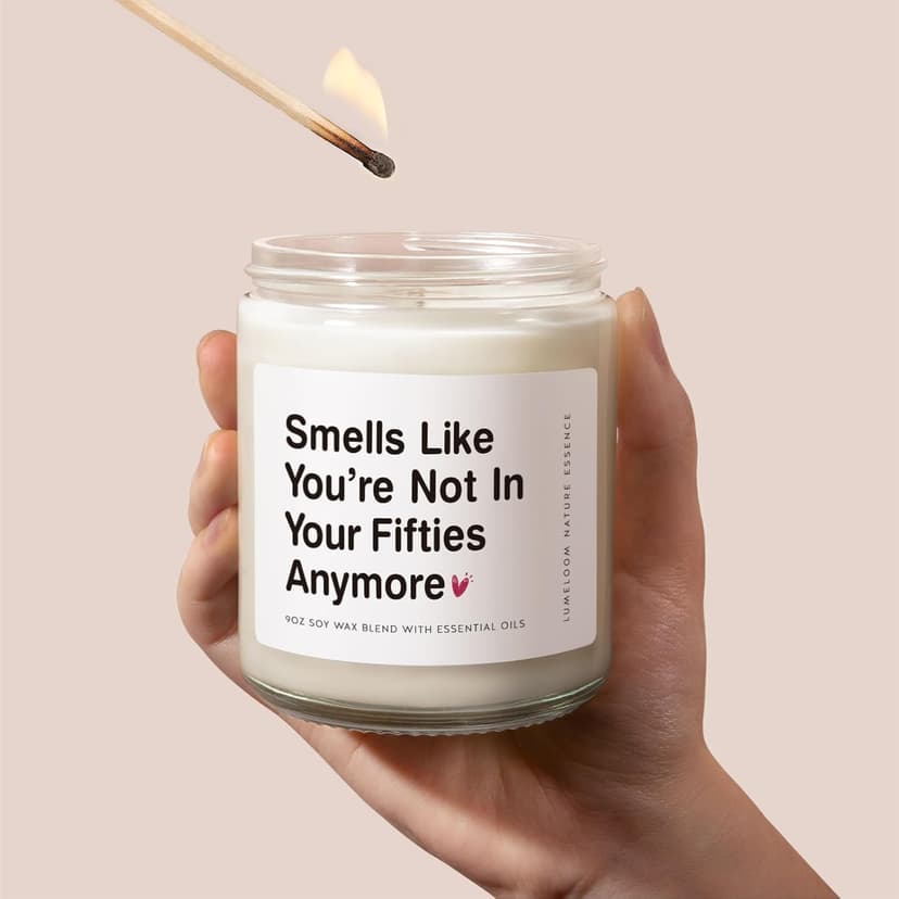 60th Birthday Gifts for Women, Men, 9oz Lavender Scented Soy Wax Candle, 1965, 60th Birthday Decorations for Woman, Men, Her, Him, Friends, Sister, Wife, Mom, Sixty Year Old Gift