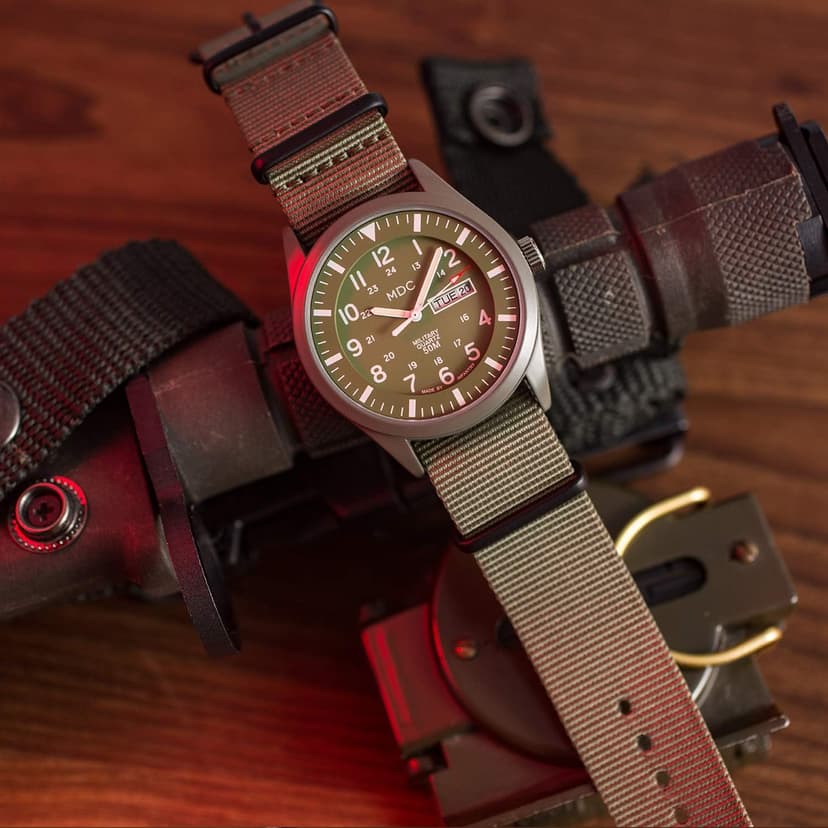 Infantry Mens Military Watch, Vietnam Style Field Watches for Men, Tactical 12/24H Military Time Analog Watch, Waterproof Day Date Quartz Wristwatch w/Green Nylon Band, Work Watch for Man