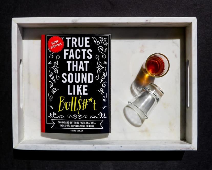 Shane Carley True Facts That Sound Like Bull$#*t: 500 Insane-But-True Facts That Will Shock and Impress Your Friends (1) (Mind-Blowing True Facts)