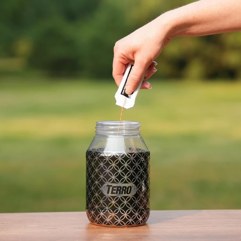 TERRO Outdoor Yellow Jacket Trap with Bait - Easy to Use - T362 - No Chemical Insecticides - Effective Yellowjacket Trap - Includes Bait