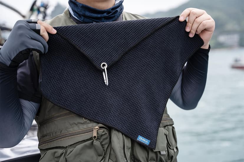 Reinforced eyelet withstands up to 15kg of pulling force, waffle towel for effective cleaning of fishing gears or dirty hands Microfiber Fishing Towel with Reinforced Eyelet, 16" x 16", 3 Pack B0CKWHFBMC