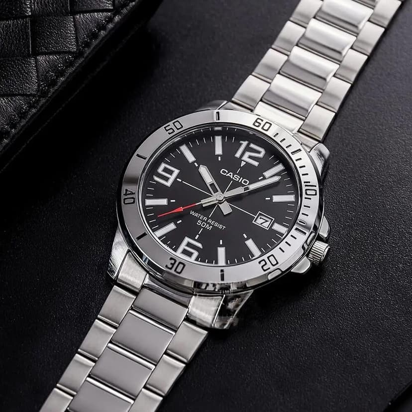 Casio MTP-VD01D-1BV Men's Enticer Stainless Steel Black Dial Casual Analog Sporty Watch, Silver, 48×42×10.7mm, Quartz Movement