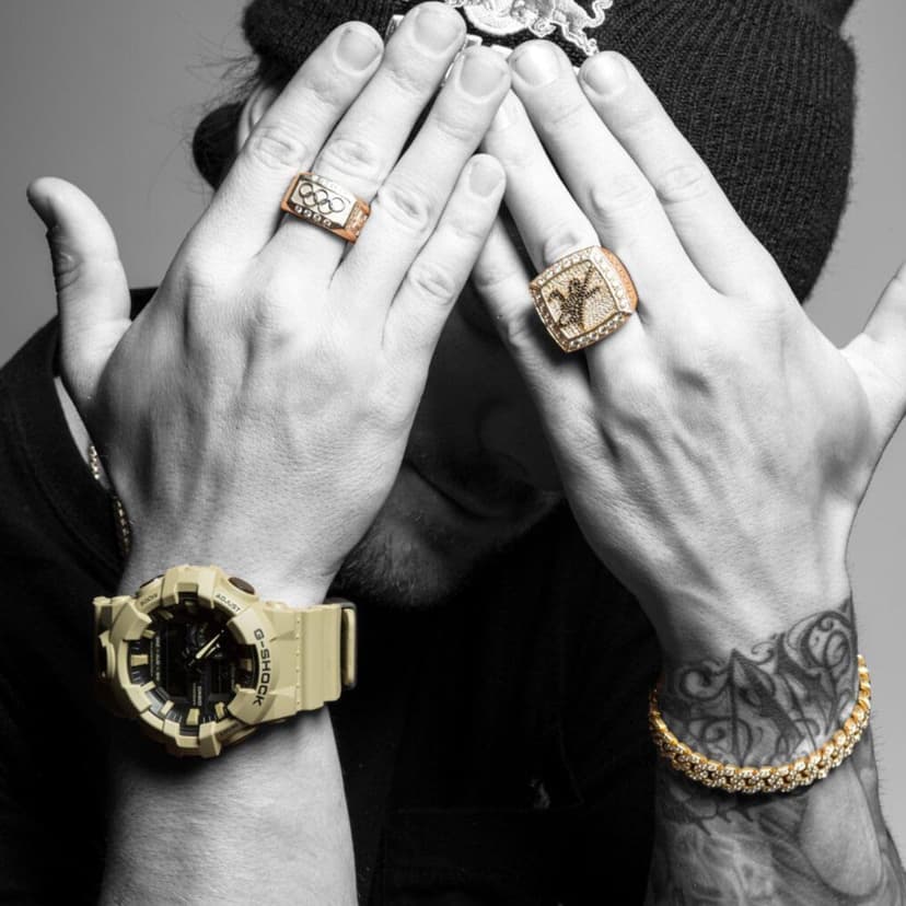 Casio Men's 700UC Series G-Shock Quartz 200M WR Shock Resistant Resin Strap and Case