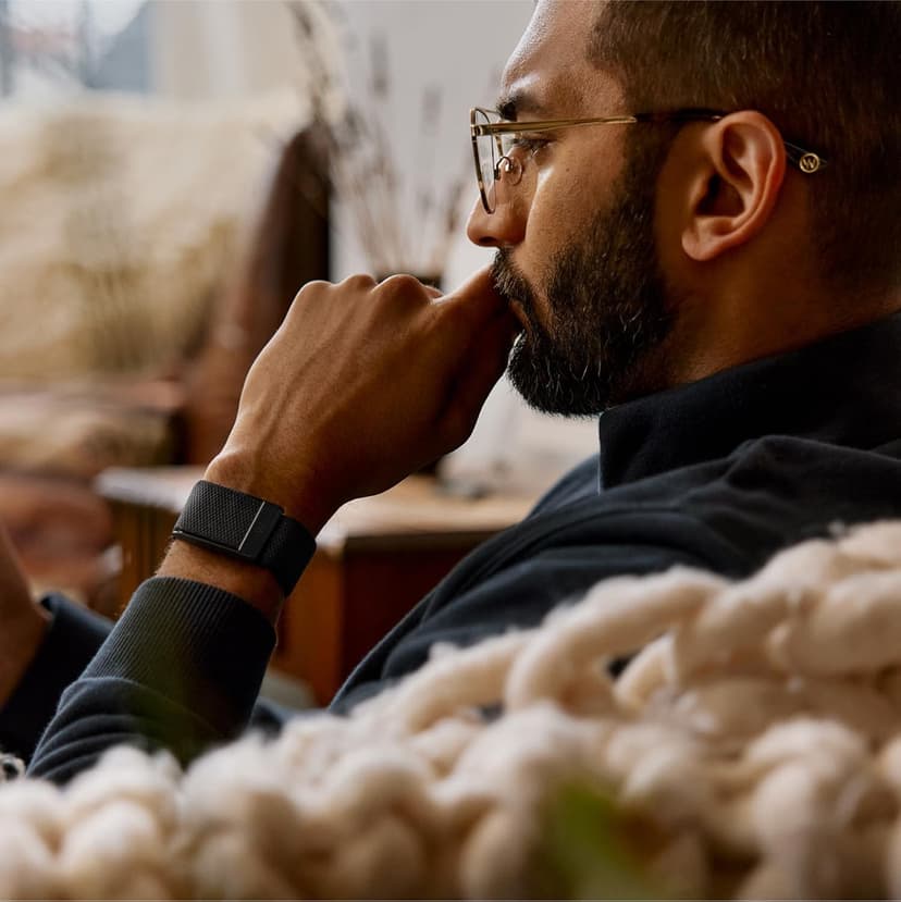 WHOOP 5.0/MG Activity Tracker - 12 Month Membership - Health and Fitness Wearable – 24/7 Activity and Sleep Tracker, Personalized Coaching, Menstrual Cycle Insights – 14+ Days Battery Life